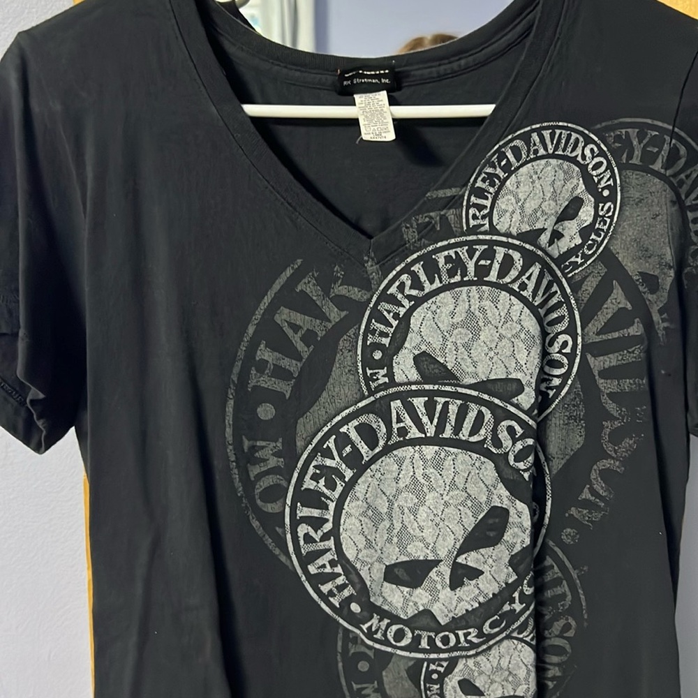Willie G Harley-Davidson Woman’s T-shirt size Large USED